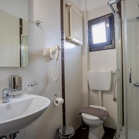 Toti Boutique Rooms Kalampáka Dış mekan fotoğraf